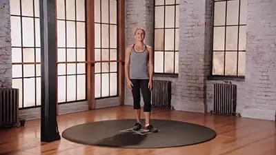 скручивание на одной ноге, уровень 3